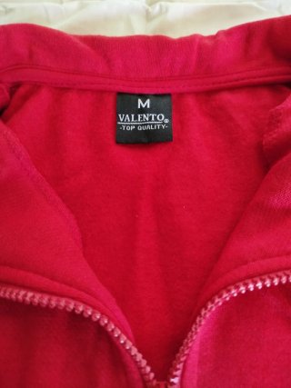 2 Sudaderas Rojas Talla M y Talla L.