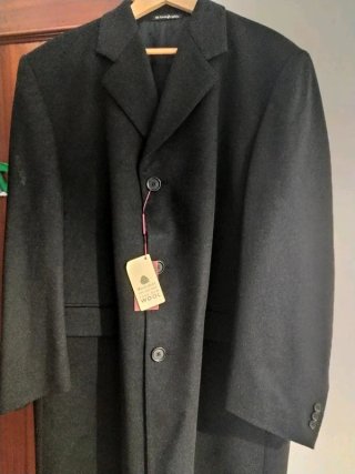 Abrigo de lana negro talla 58-60