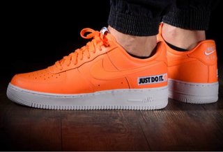 Nike Air Force 1 '07 LV8 Just Do It Naranja