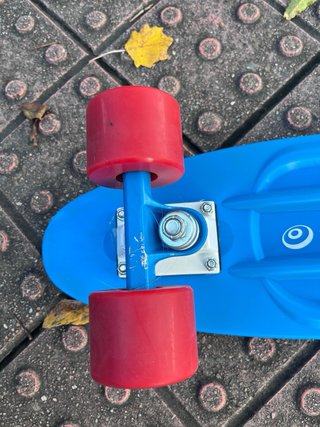 Monopatín azul Decathlon
