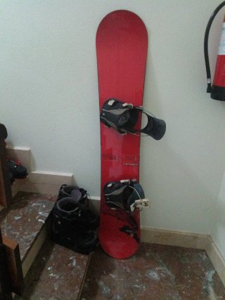 Tabla de Snowboard Nitro Roja