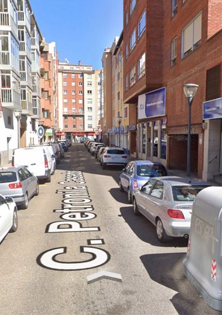 Se alquila plaza de garaje zona Vadillos (centro)