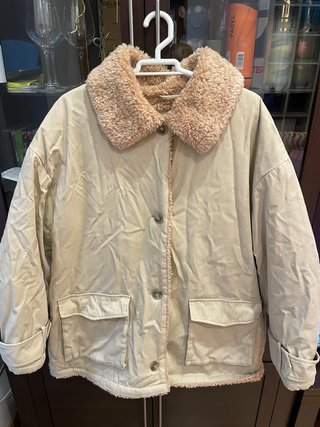 Abrigo ASOS Beige
