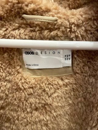Abrigo ASOS Beige