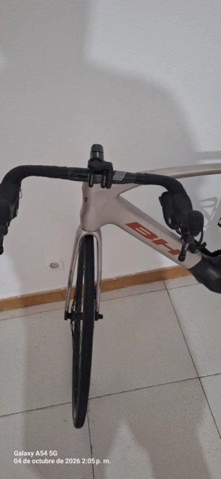 Bicicleta Eléctrica Carretera BH IRS1 1.4 año 2026