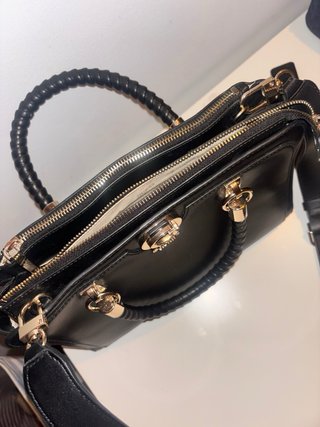 Bolso Guess Negro