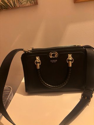 Bolso Guess Negro