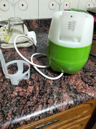 Robot cocina y calienta biberones Babycook.