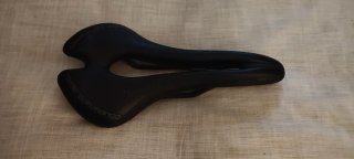 Sillín Selle San Marco Negro.