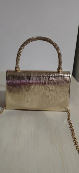 Bolso de fiesta dorado