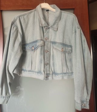 Giacca in jeans corta