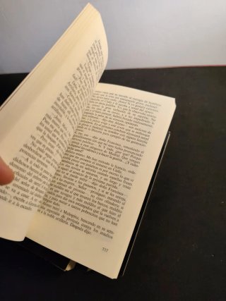 Libros cátedra. 4.5€ Unidad