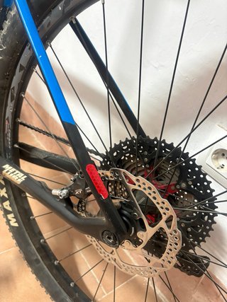 Bicicleta de Montaña Cube