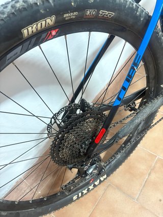 Bicicleta de Montaña Cube
