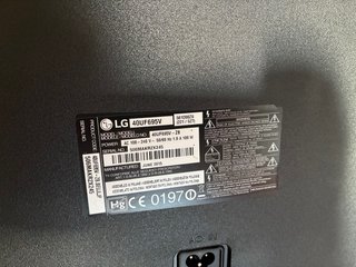 TV LG 40” ultraHD como nueva