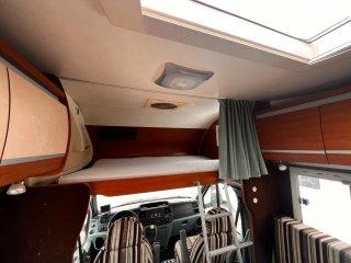 AUTOCARAVANA CAPUCHINA CHALLENGER MAGEO 5 PLAZAS