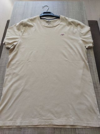 Camiseta Hollister talla L Beige