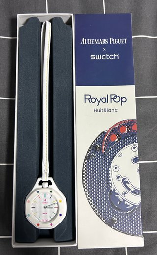 Reloj Swatch AP x Royal Oak Huit Blanc