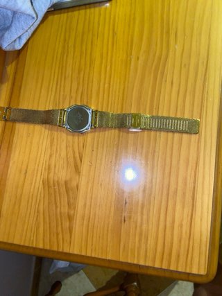 Reloj Casio Dorado de mujer.