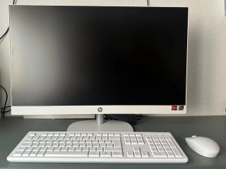 HP All-in-One 27-CR0045NS R5-7520U W11