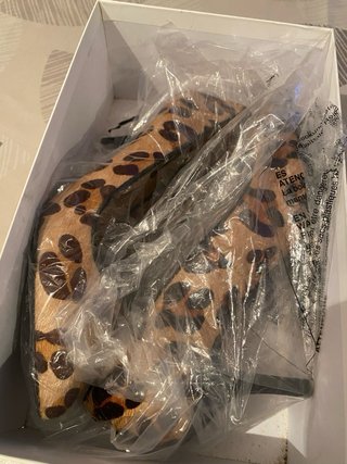 Zapatos Zara Estampado de pelo de leopardo.