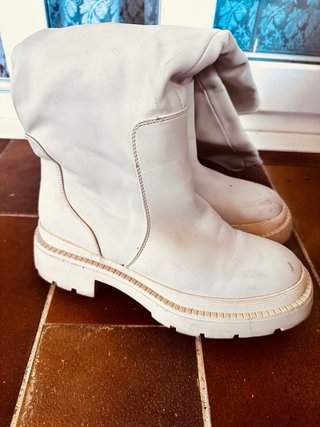 Botas altas beige