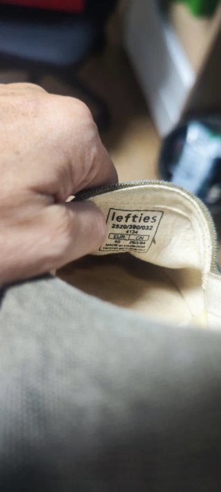 Zapatos de tela Lefties talla 40.