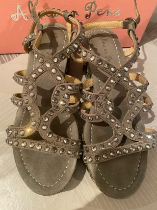 Sandalias Cuña Alma en Pena con Pedrería