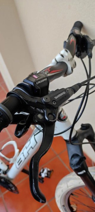 Bicicleta MTB BH  RODADO 26, susp.del. disco hi