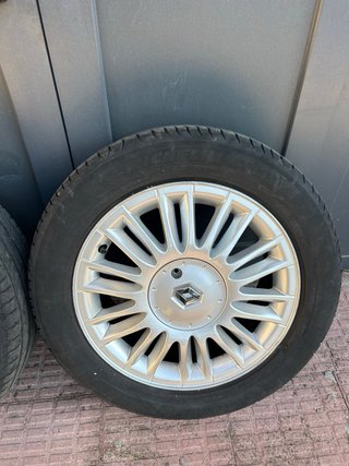 4 Llantas con Neumáticos 205/55 R16