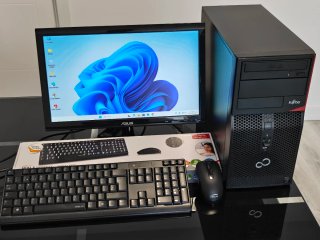 PC FUJITSU Intel i3 240GB SSD 8GB RAM  Windows 11