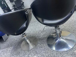 Sillones de peluquería negros (2 unidades)
