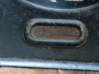Máquina de Coser de Pedal Helvetia