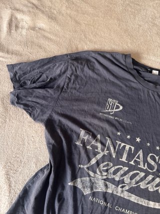 Camiseta H&M football talla M