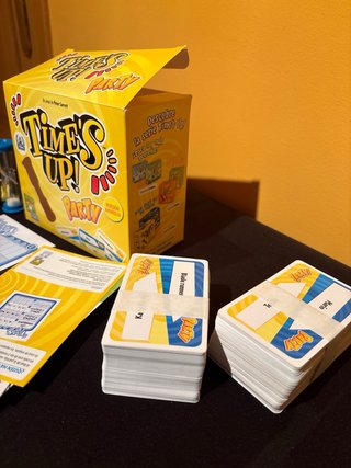 Juego de mesa Time's Up! (Edición Amarilla)