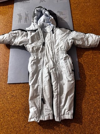 Mono de nieve 3 años