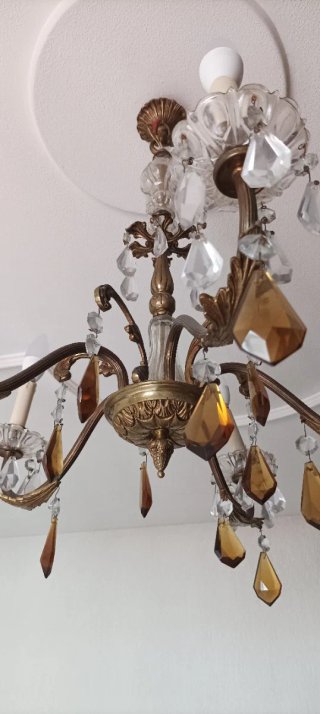 Lámpara de techo de cristal y metal