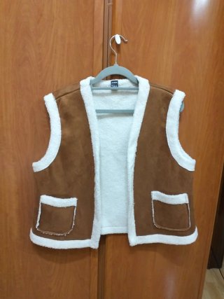 Chaleco con borreguito de Shein, Talla L