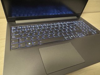 PORTATIL GAMING LENOVO LOQ R7 15.6 16GB 4050