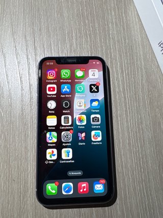 iPhone 11 128GB Morado