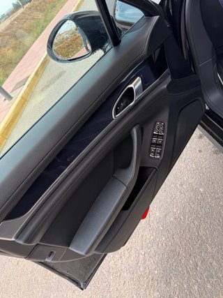 Porsche Panamera 300cv