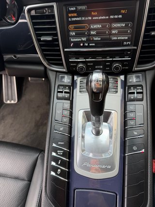 Porsche Panamera 300cv