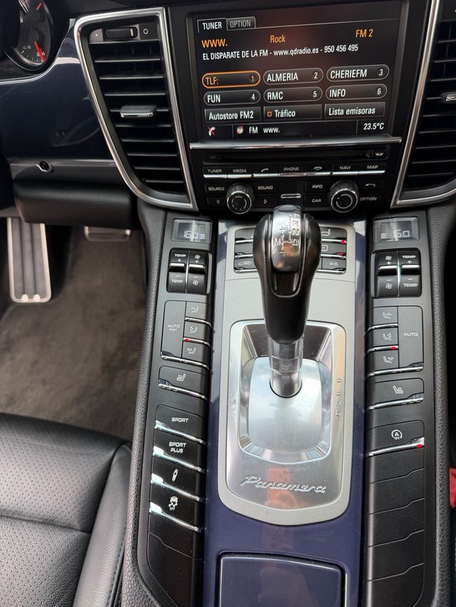 Porsche Panamera 300cv