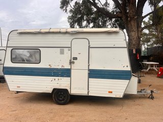 Caravana -750kg