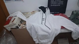 Sudadera Nike Blanca y Negra