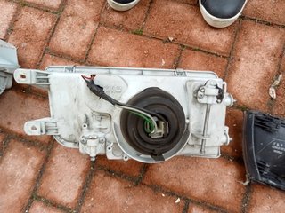Faro Anteriore DX e SX Mitsubishi Space Wagon