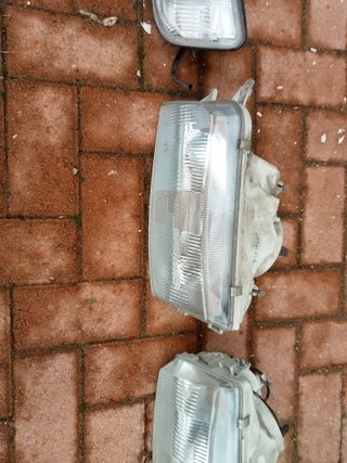 Faro Anteriore DX e SX Mitsubishi Space Wagon