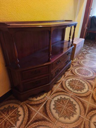 Mueble recibidor madera clásico cajones