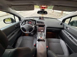 Peugeot 3008 2014