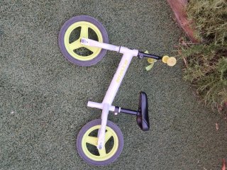 Bicicleta B'TWIN sin pedales